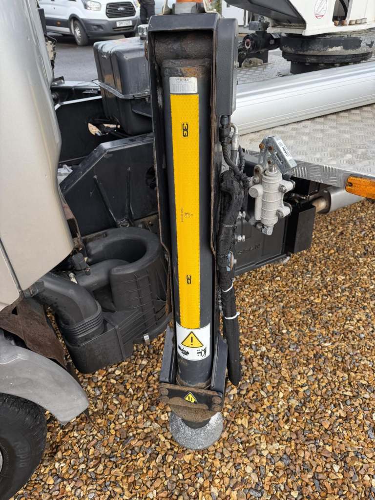 2015 Nissan Cabstar 35.14 dCi Chassis Cab CHASSIS CAB DIESEL Manual