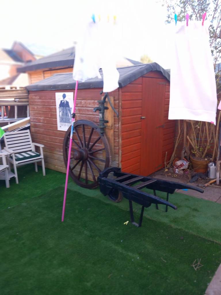Wanted cheap horse trailer