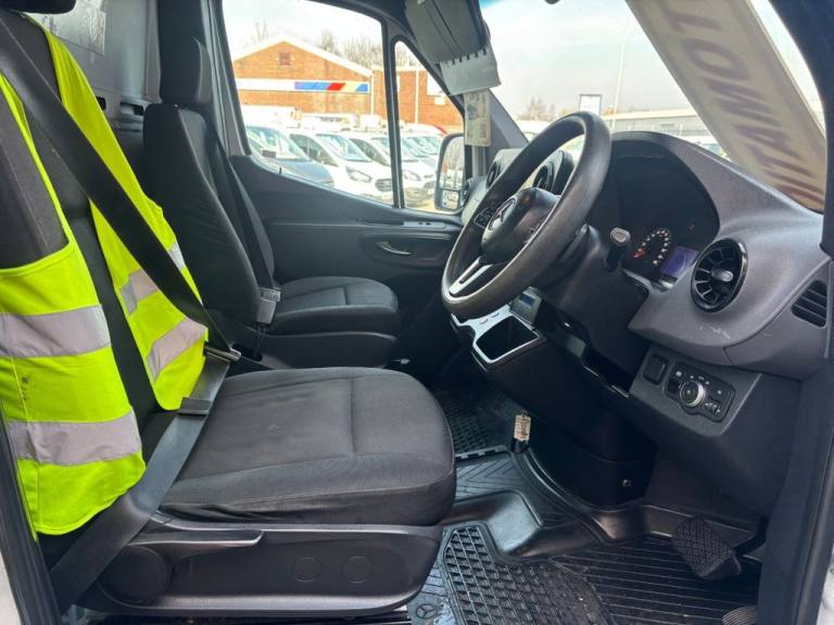 2018 68 MERCEDES-BENZ SPRINTER RECOVERY TRUCK LWB AUTOMATIC 314 140 BHP  DIESEL