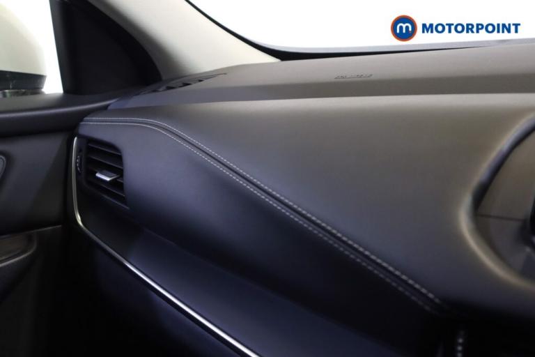 2022 Nissan Qashqai 1.3 DiG-T MH Acenta Premium 5dr SUV Petrol Manual