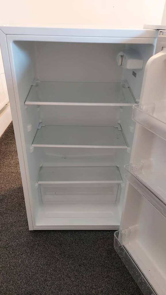 BUSH Under counter Fridge, 4 months old 