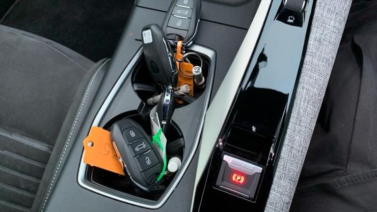 2025 Peugeot 3008 1.2 HYBRID GT SUV 5dr Petrol Hybrid e-DSC6 Euro 6 (s/s) (136 ps) SUV Hybrid Aut...