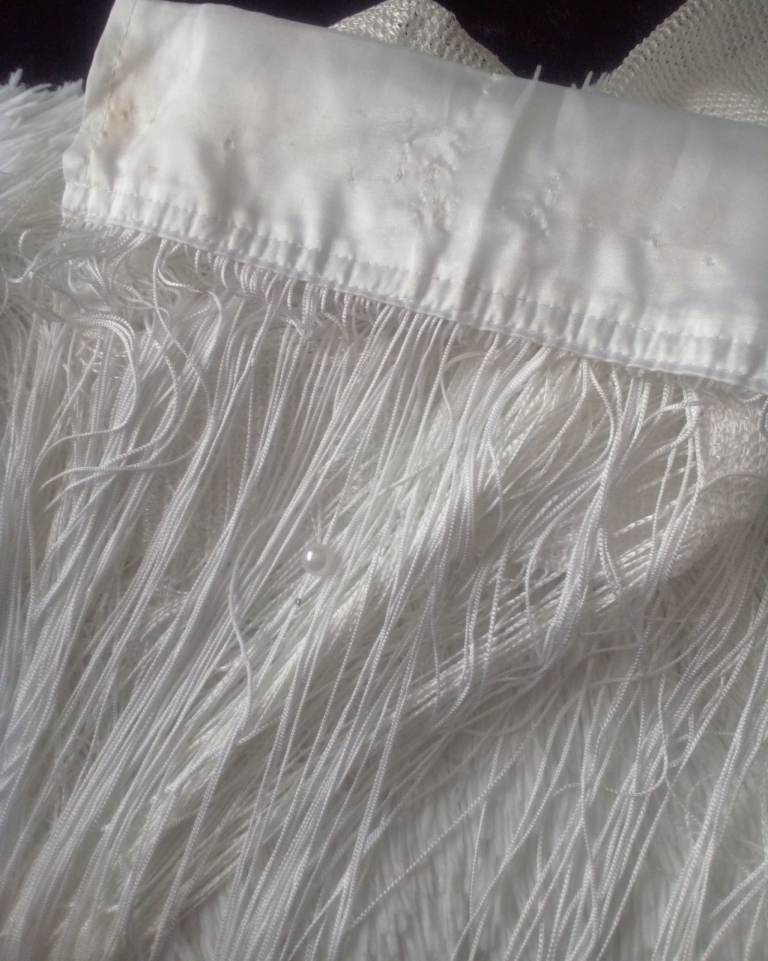 2.85m x150cm Plain White & Beaded 4 Panels of Fringed Room Divider ...