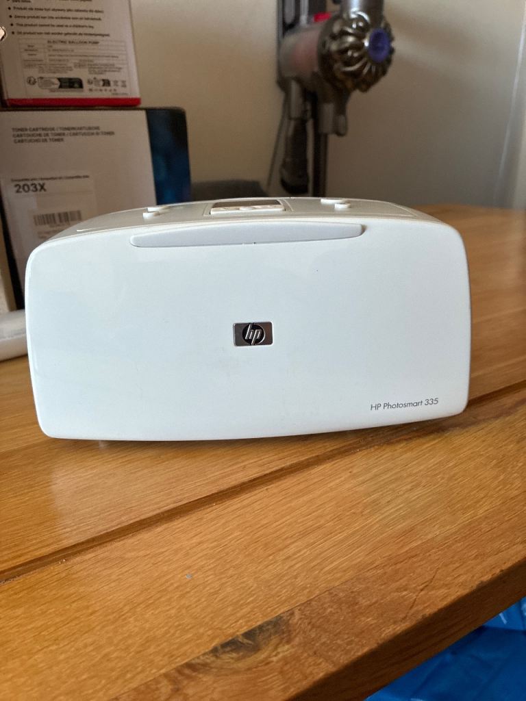 HP Photosmart 335 Photo Printer – White, Good Condition