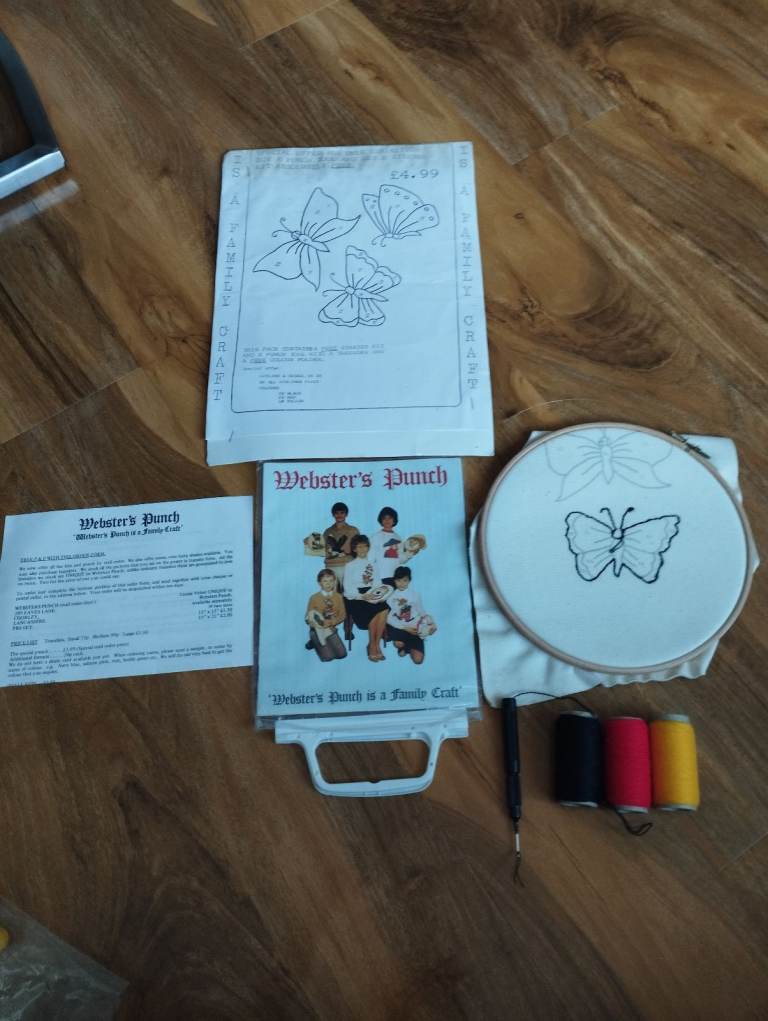 Vintage Websters Punch Craft Kit 