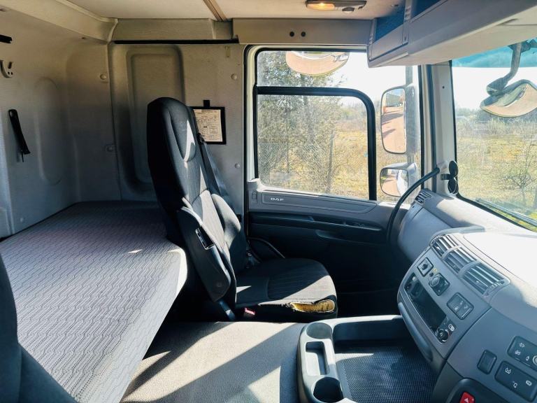 2019 DAF CF 450 8X4 TIPPER GRAB, EPSILON M125 CRANE, SLEEPER CAB