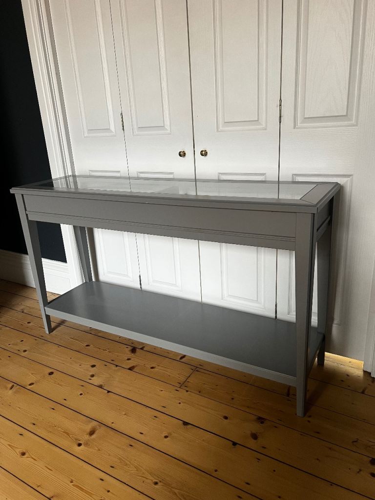Hallway / Console table 