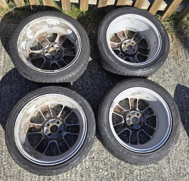 4 tyres & 4MGF VVC ALLOY WHEELS 