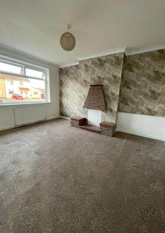 2 BEDROOM GROUND FLOOR FLAT In Kilmarnock.