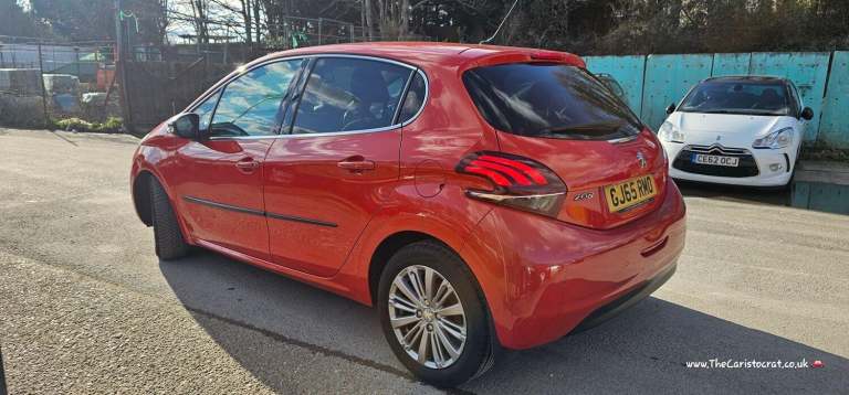 PEUGEOT 208 1.6 BlueHDi Allure 2015