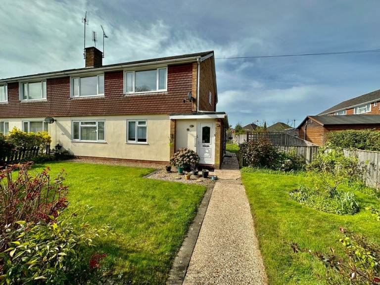 2-bedroom maisonette for rent - Malwood Road, Hythe, SO45 5FG