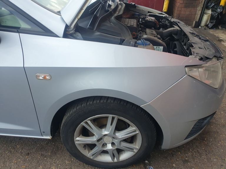 Seat Ibiza Right Side Front Wing Grey Colour 2009