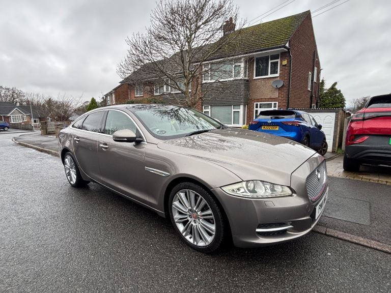 Jaguar, XJ, Saloon, 2011, Other, 2993 (cc), 4 doors