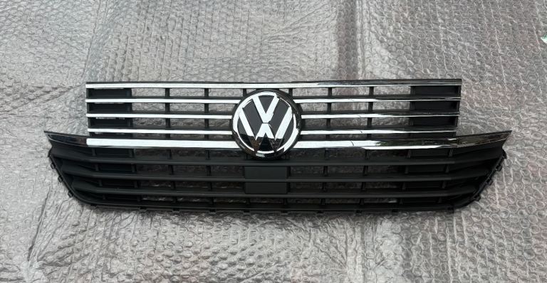 Genuine Volkswagen T6.1 Front Grill Panel  2019 on 7LA853651B . Condition its used 