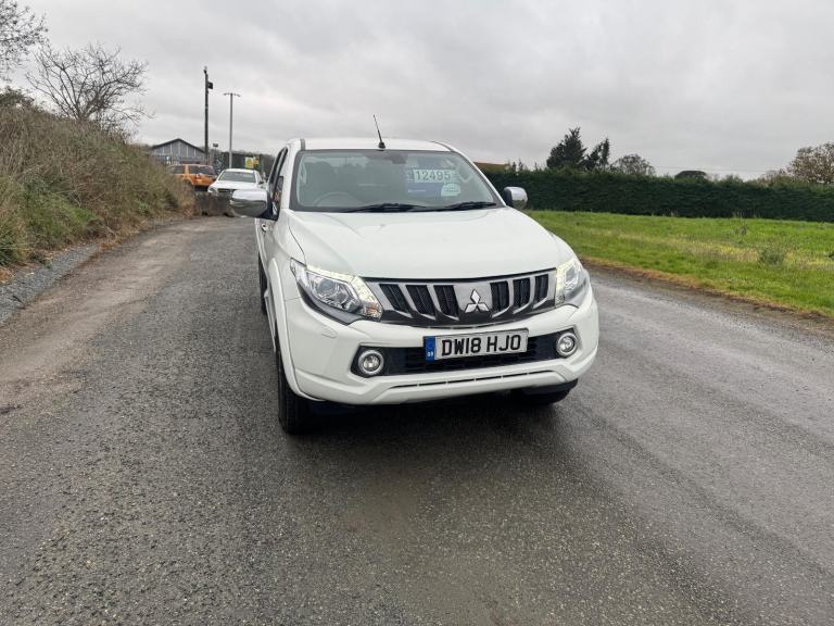 Mitsubishi L200 2.4 DI-D DC Barbarian Pickup Double Cab 4dr Diesel Ma... 2018/18