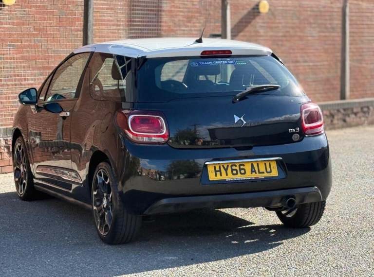 2016 DS Automobiles DS 3 1.2 PureTech Chic 3dr HATCHBACK PETROL Manual