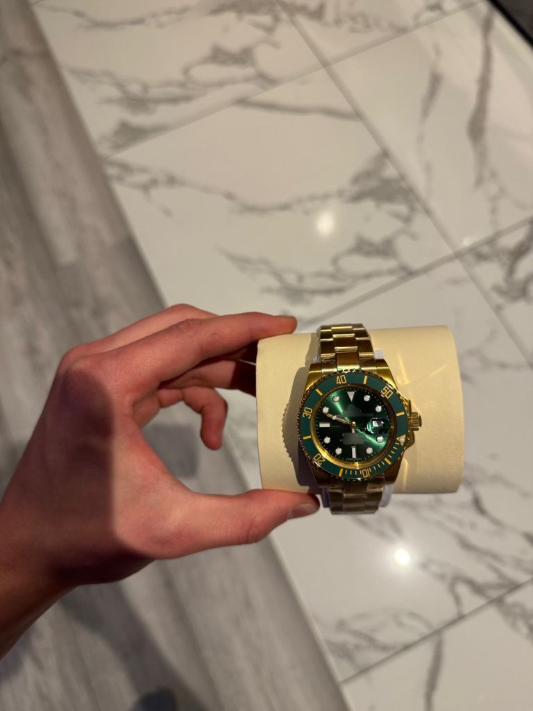 Very nice mens watch