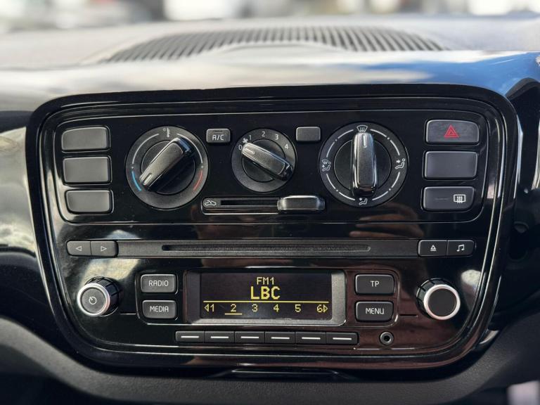 2014 Volkswagen up! 1.0 Move up! Hatchback 5dr Petrol ASG Euro 5 (60 ps) HATCHBACK Petrol Automatic