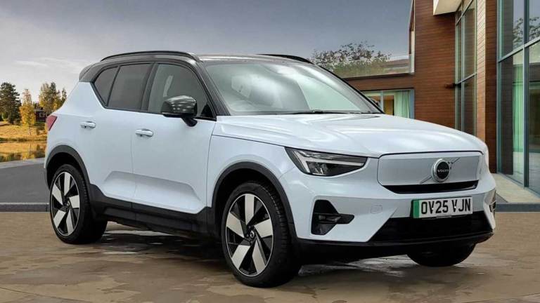 2025 Volvo EX40 185kW Extended Range Plus 78kWh 5dr Auto ESTATE ELECTRIC Automatic