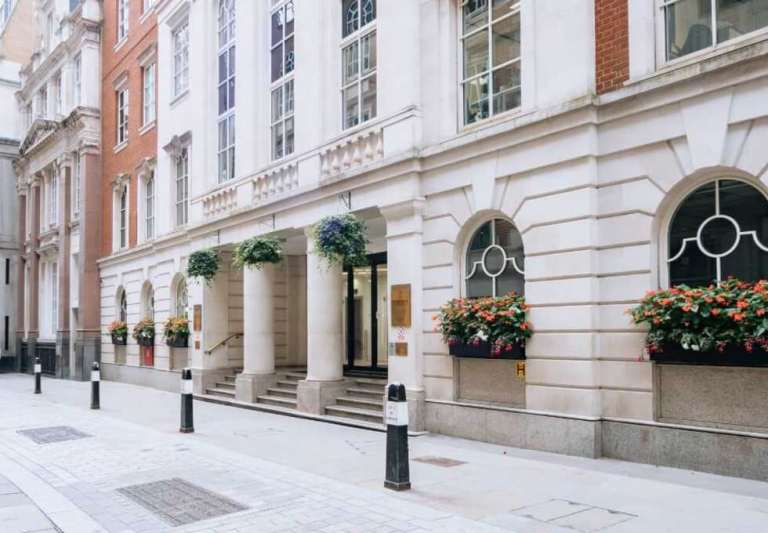 (Bank) Private Offices to Rent: 5 to 50 desks | Serviced EC2