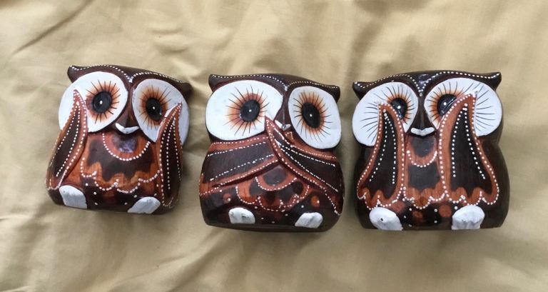 Wooden Ornaments: Three Owls (Dark/Mid-Brown) Shabby Chic ‘See, Hear & Speak no evil’