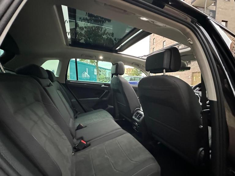 2023 Volkswagen Tiguan 1.4 TSI 13kWh Elegance DSG Euro 6 (s/s) 5dr ESTATE Petrol/Electric Hybrid ...