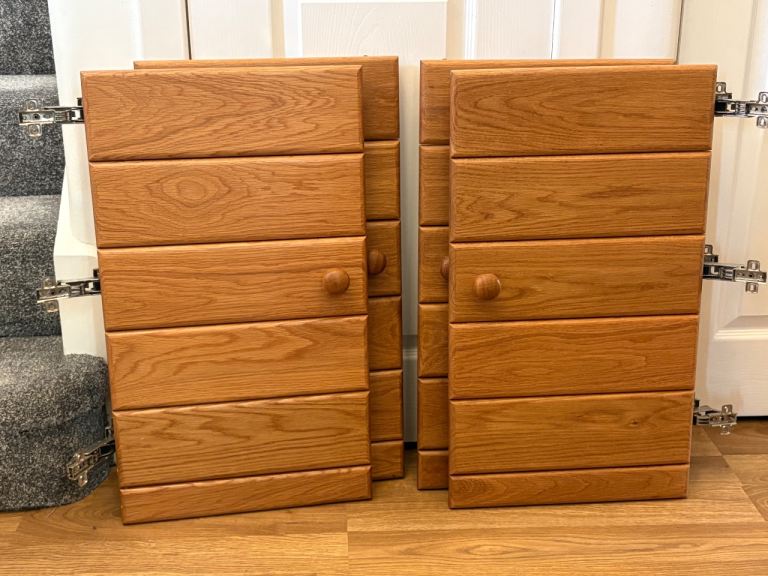 Oak Cupboard Doors x4 FREE