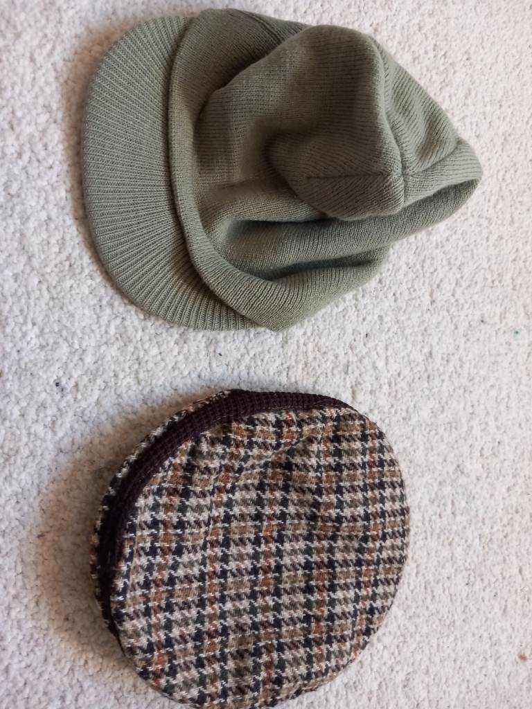 2 hats for £2