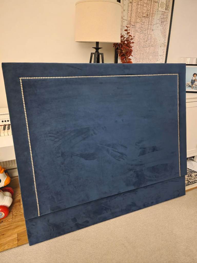 Floorstanding headboard (Double) FREE