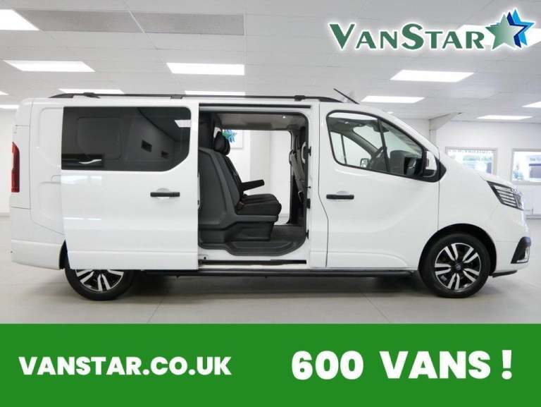 2023 RENAULT TRAFIC 30 2.0 BLUEDCI 150 BHP LONG SPORT EXTRA CREW 6 SEATER
