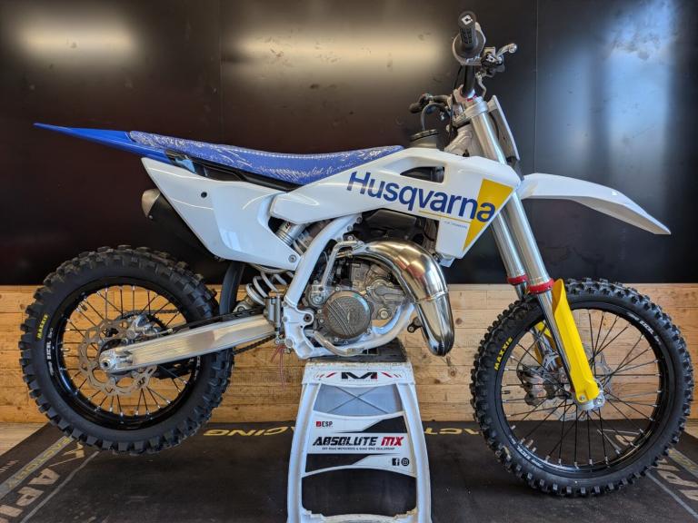 NEW 2027 HUSQVARNA TC85 BW