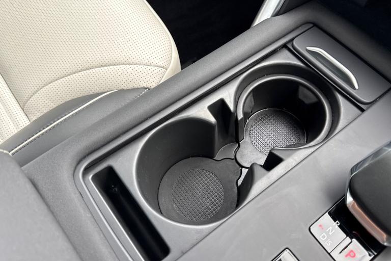 2024 Land Rover Discovery 3.0 D300 Dynamic HSE 5dr SUV DIESEL Automatic