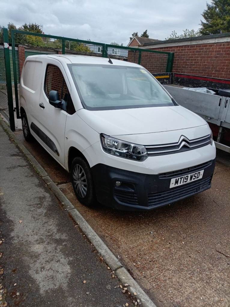 Citroen, BERLINGO, Panel Van, 2019, Manual, 1560 (cc)