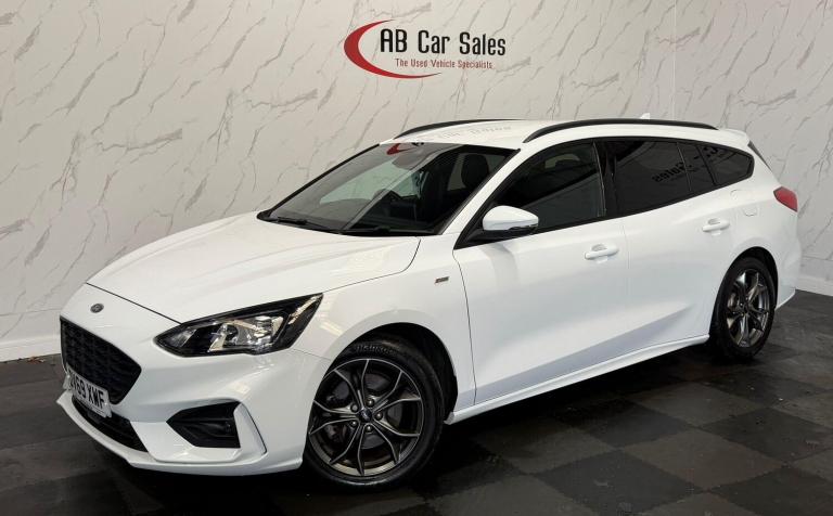 2019 Ford Focus 1.0T EcoBoost ST-Line Euro 6 (s/s) 5dr ESTATE Petrol Manual