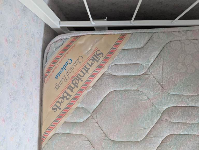 Silentnight Single Divan Bed with Drawers and Headboard