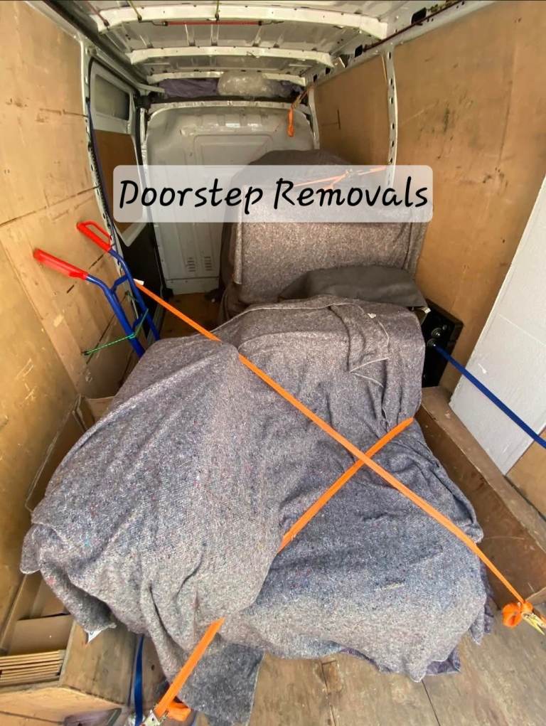 REMOVAL MAN & VAN AND CLEARANCE SERVICE NEAR YOU | SAME DAY | LONDON AND BEYOND