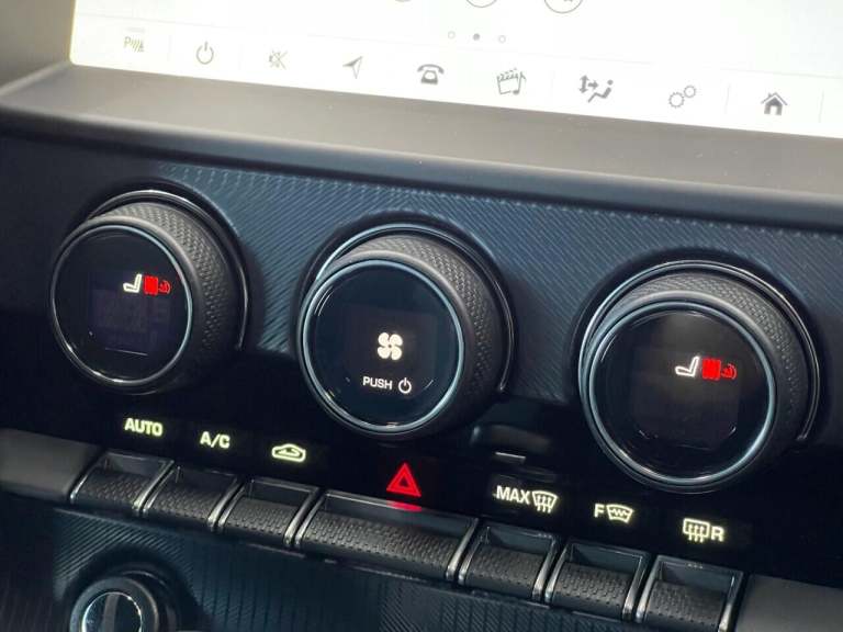 2019 Jaguar F-Type 2.0 R-Dynamic 2dr Auto COUPE PETROL Automatic