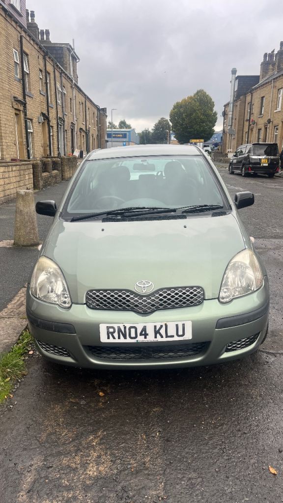 Toyota, YARIS, Hatchback, 2004, Manual, 998 (cc), 3 doors