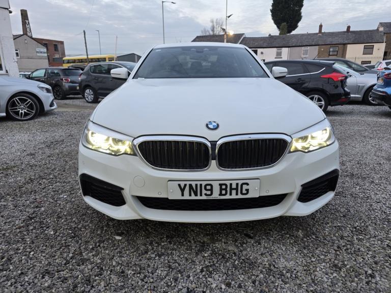 BMW 5 SERIES 2.0 520d xDrive M Sport Saloon 2019