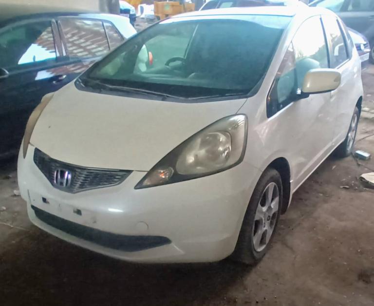 2009, HONDA FIT White AUTOMATIC sale