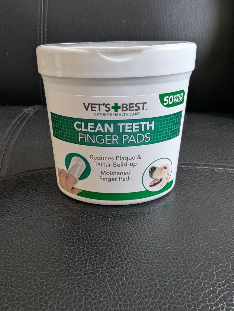 Clean teeth finger pads for dogs