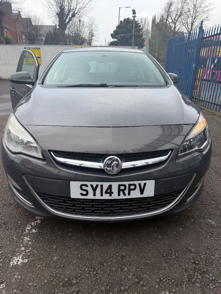 Vauxhall, ASTRA, Hatchback, 2014, Semi-Auto, 1598 (cc), 5 doors