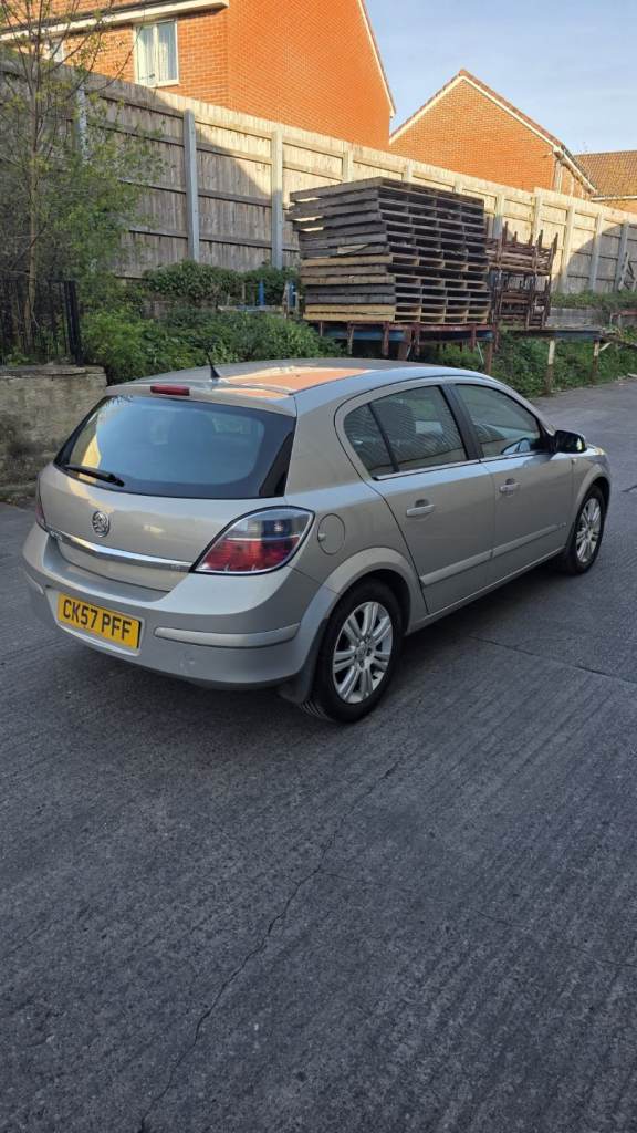 2008 ASTRA ELITE 1.6 PETROL. NEW MOT. 