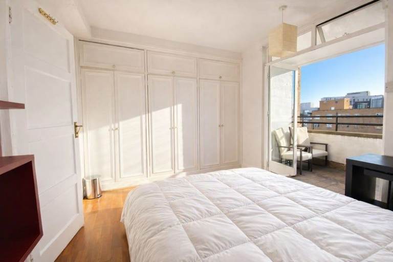 🏡 LOVELY DOUBLE ROOM IN EAST HAM ✨