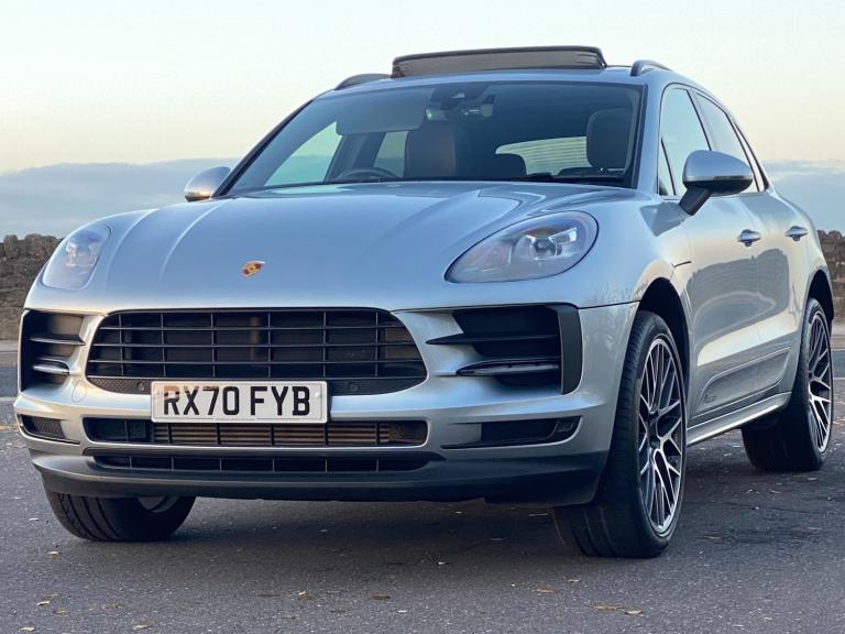 2020 Porsche Macan 2.0T PDK - Panoramic Sunroof &amp; Bose Audio &amp; PASM &amp; Huge Spec 4x4 P...