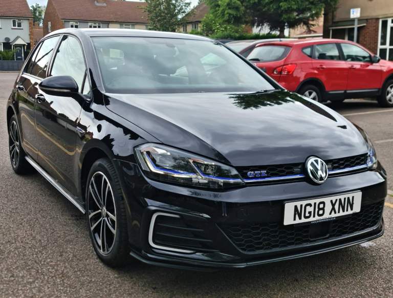 Volkswagen, GOLF, Hatchback, 2018, Semi-Auto, 1395 (cc), 5 doors