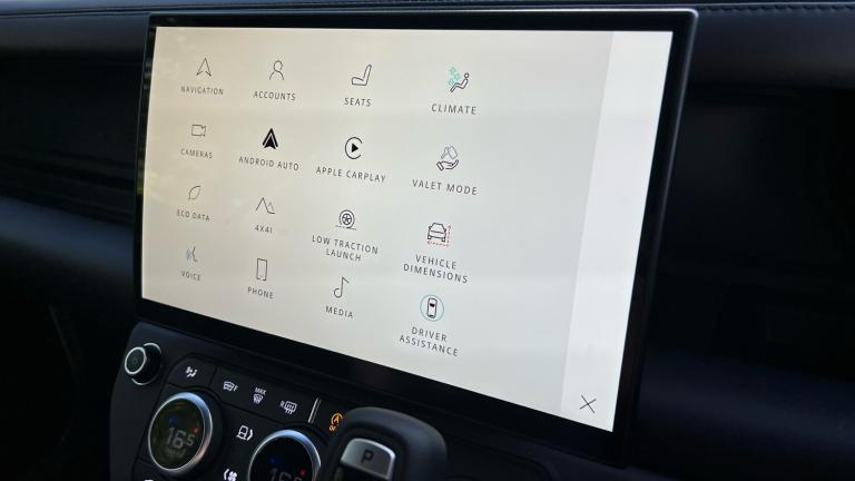 2026 Land Rover Defender 3.0 D350 X-Dynamic HSE 90 SAVING 3 500 GBP WHEN FU