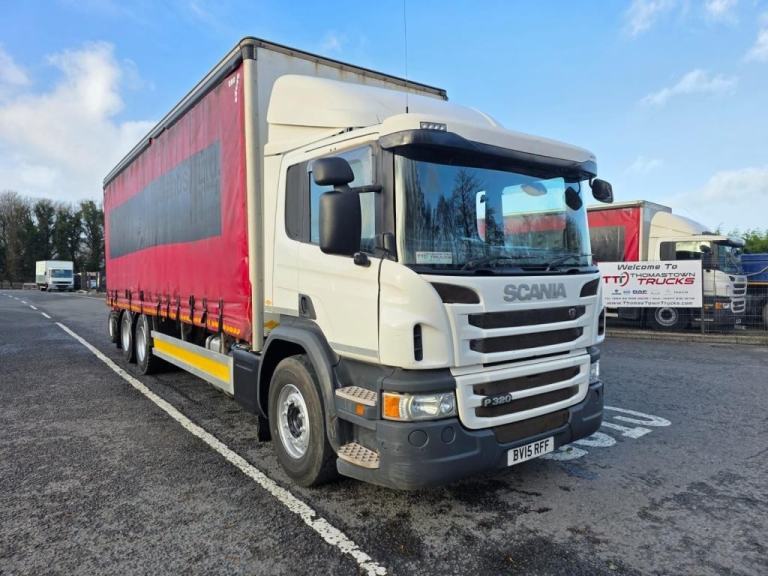 image for 2015 Scania P320 6X2 Twin Wheel 27ft Curtainsider Body