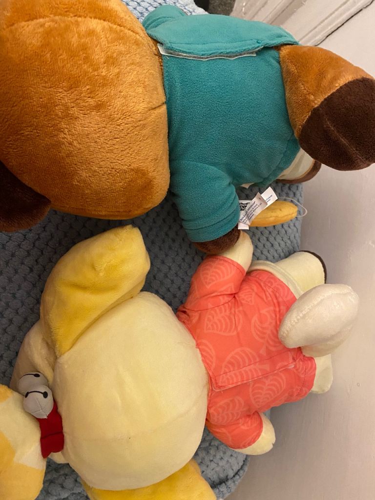 Build-A-Bear Animal Crossing Bundle ACNH Isabelle & Tom Nook Plush Toy