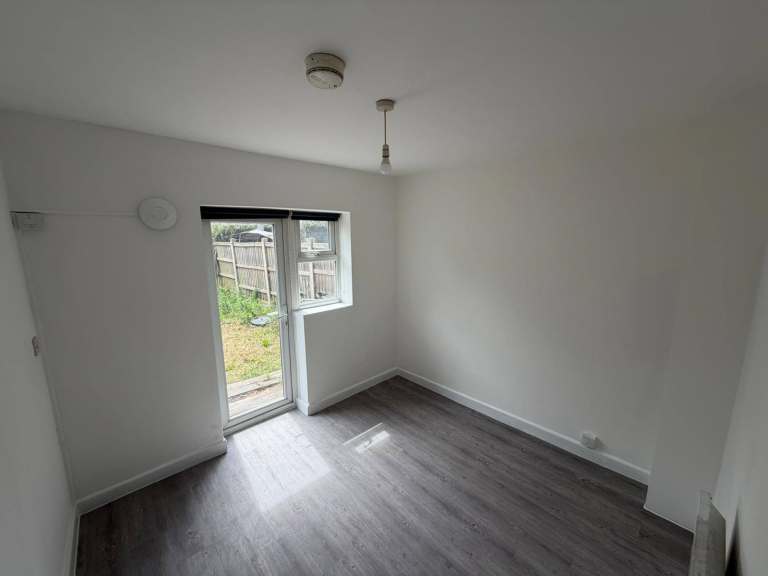 BENEFITS ACCEPTED - Studio Flat Available in Catford Lewisham SE6